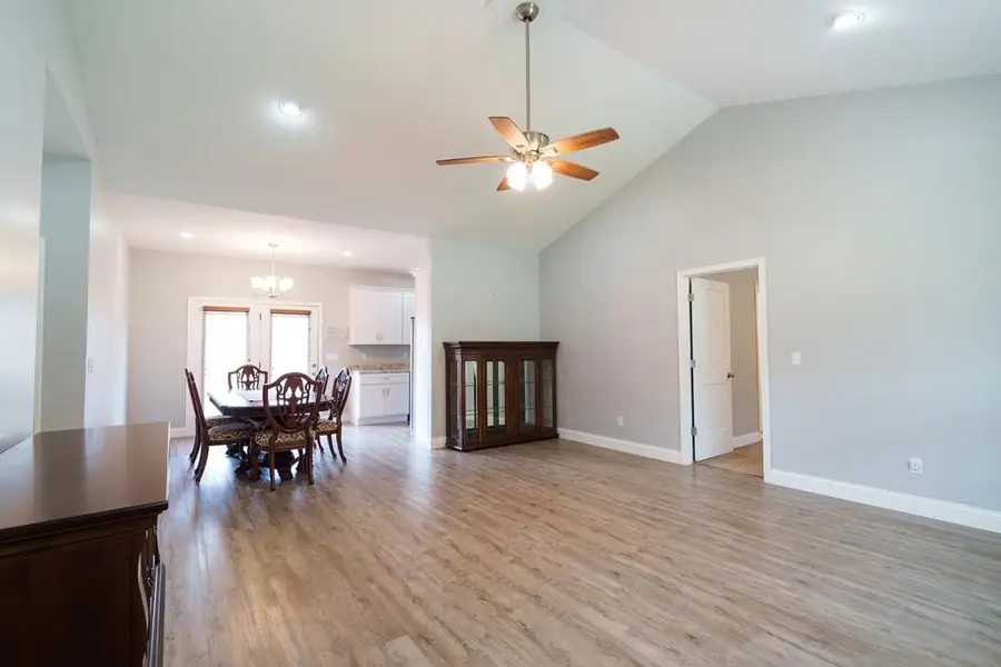 1366 Hidden Valley Rd, Livingston, TN 38570 - #3