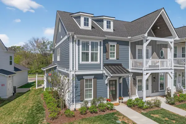 1947 Amacher Dr, Spring Hill, TN 37174