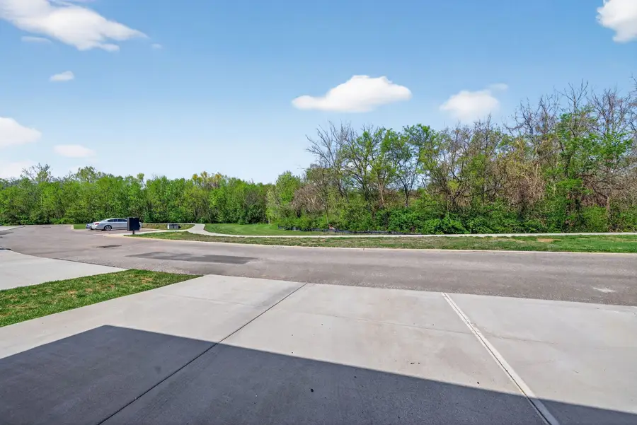 1947 Amacher Dr, Spring Hill, TN 37174 - #3