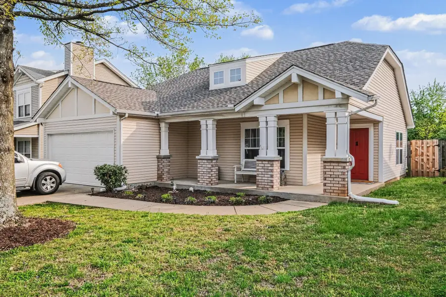 1736 Stone Hollow Ct, Hermitage, TN 37076 - #2