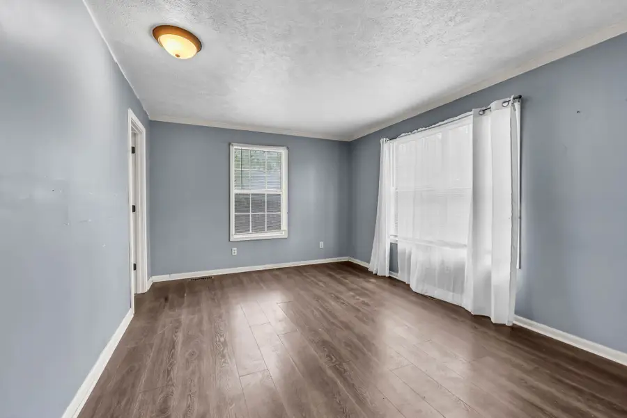 751 Hogan Rd, Clarksville, TN 37043 - #3