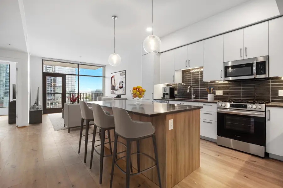 1212 Demonbreun St #A5 (H), Nashville, TN 37203 - #2