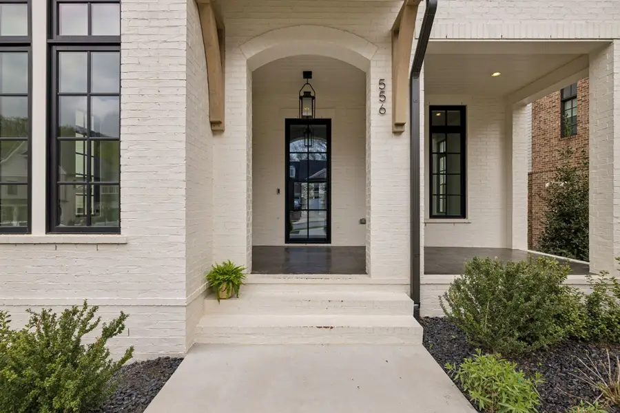 556 Bonaire Ln, Franklin, TN 37064 - #2