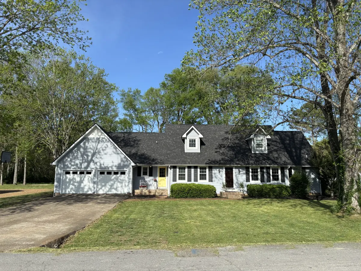 1305 Jewell Dr, Columbia, TN 38401 - #1