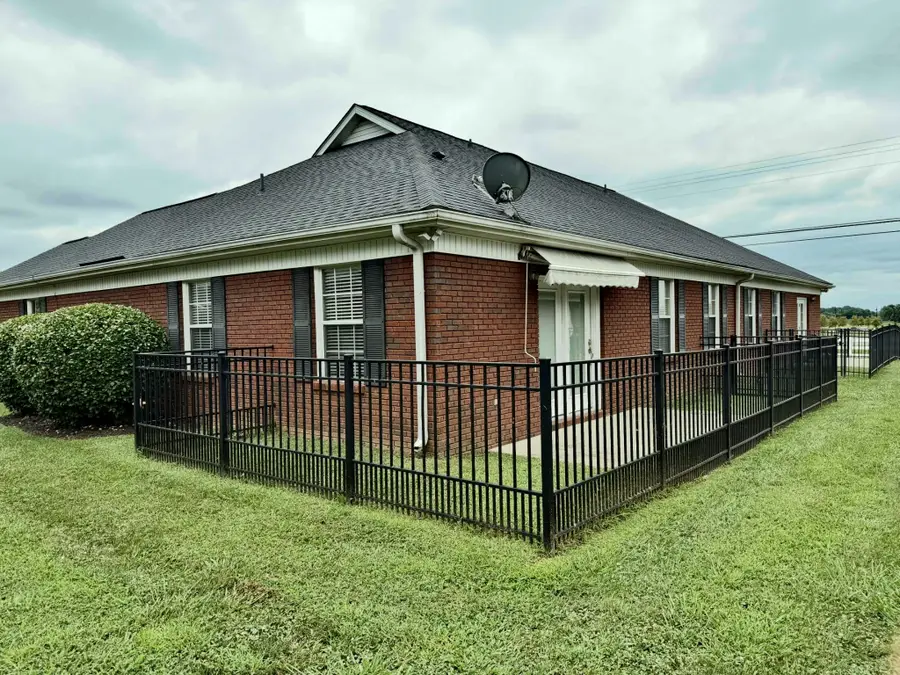 103 Horseshoe Ct, Shelbyville, TN 37160 - #2