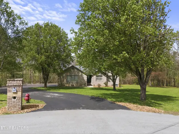 55 Rocky Lane, Crossville, TN 38571