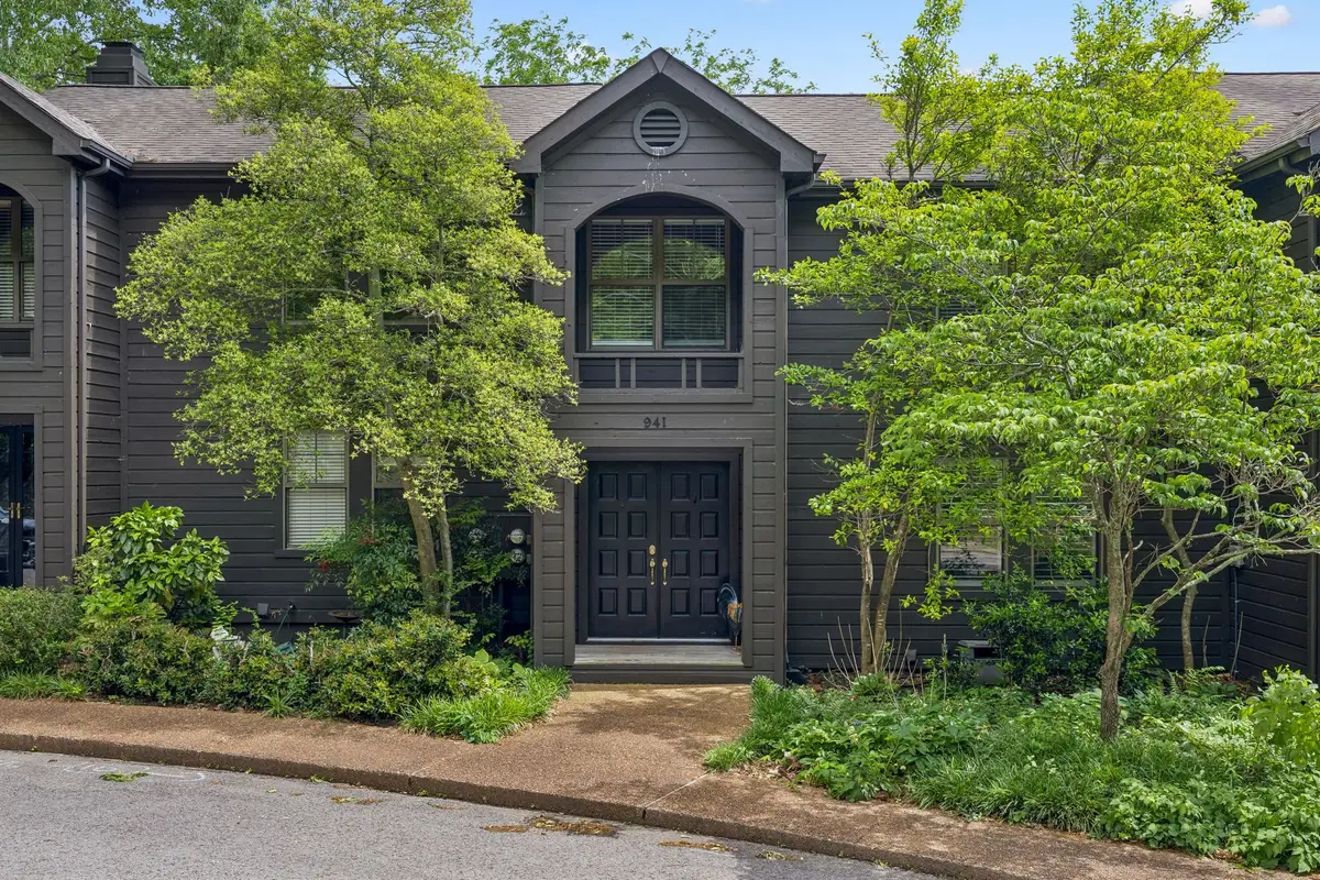 941 Harpeth Trace Dr, Nashville, TN 37221 - #1