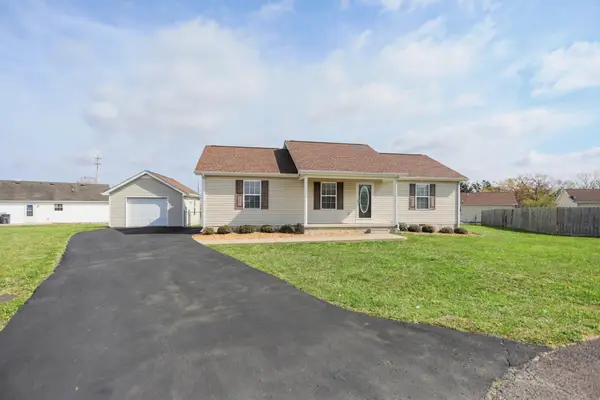 45 Kellie Ct, Lafayette, TN 37083