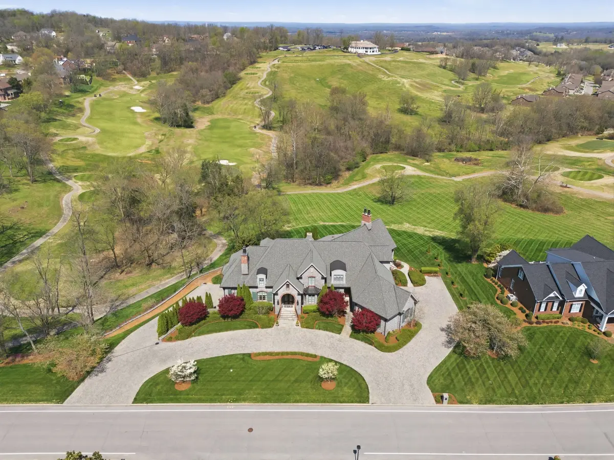 517 Ridgecrest Ln, Lebanon, TN 37087 - #1