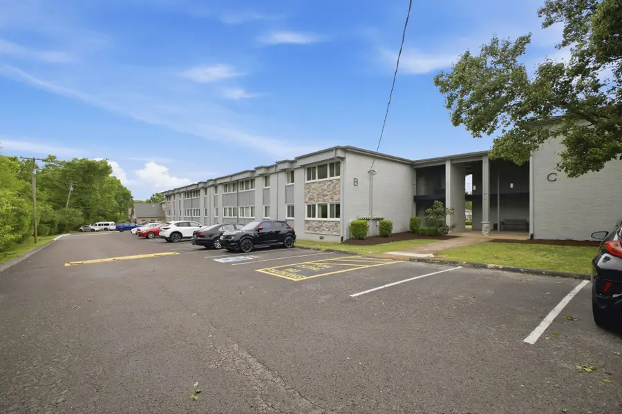 1900 Richard Jones Rd #B211, Nashville, TN 37215 - #3