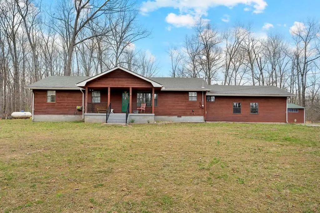 251 Wells St, Monteagle, TN 37356 - #1