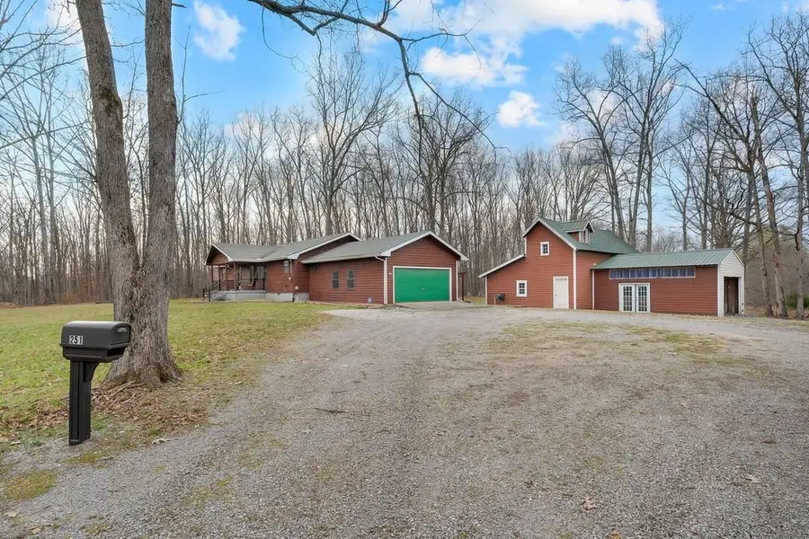 251 Wells St, Monteagle, TN 37356 - #2