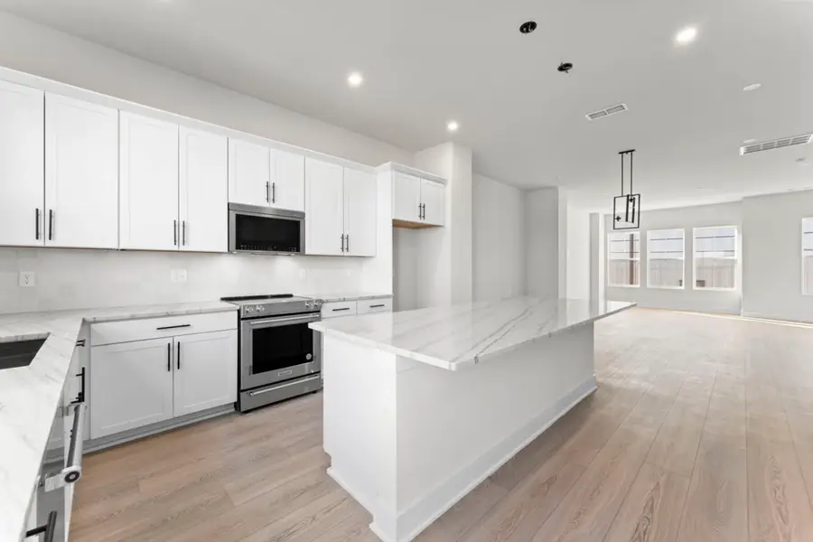 720 41st Ave N, Nashville, TN 37209 - #3