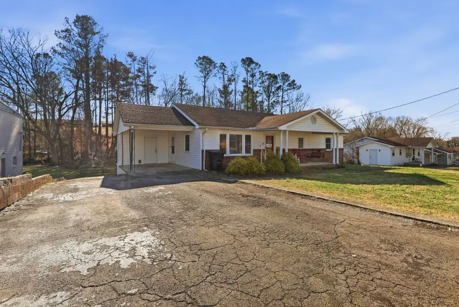 111 Lester St, Woodbury, TN 37190 - #2