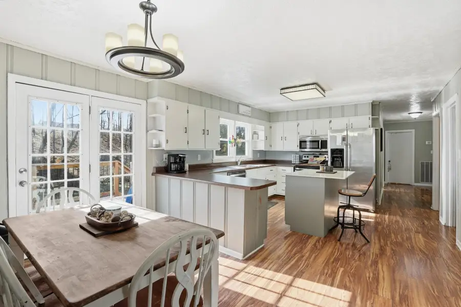 111 Lester St, Woodbury, TN 37190 - #3