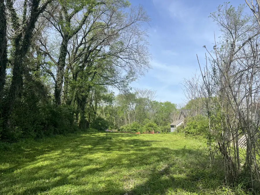 205 N High St, Columbia, TN 38401 - #3