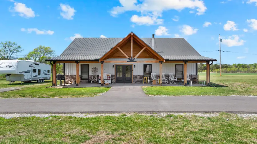 110 Buzzard Roost Rd, Chapel Hill, TN 37034 - #2