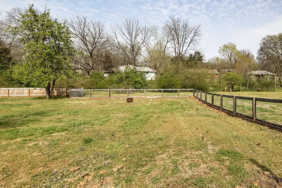 909 N Graycroft Ave, Madison, TN 37115 - #2