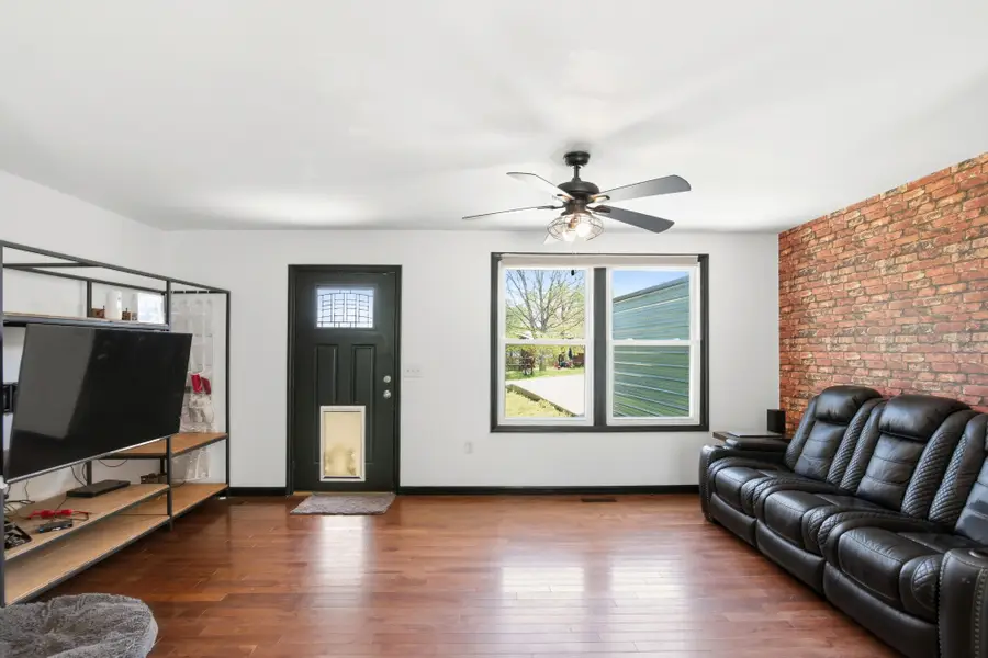 1007 Pinewood Ct, Ashland City, TN 37015 - #3