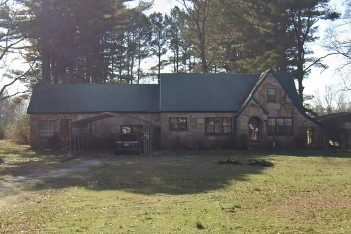 378 Bolivar Hwy, Jackson, TN 38301 - #1