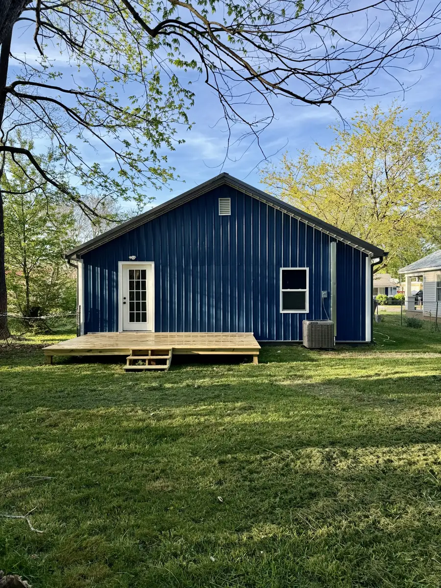 509 3rd St, Lawrenceburg, TN 38464 - #3