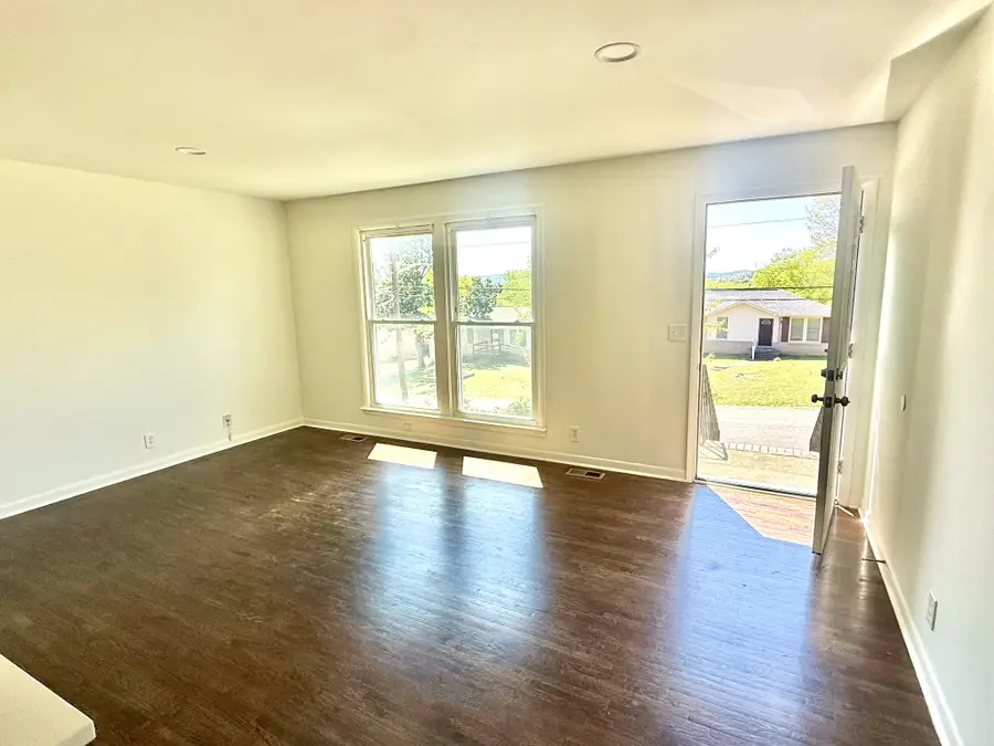 638 Hicks Rd, Nashville, TN 37221 - #2