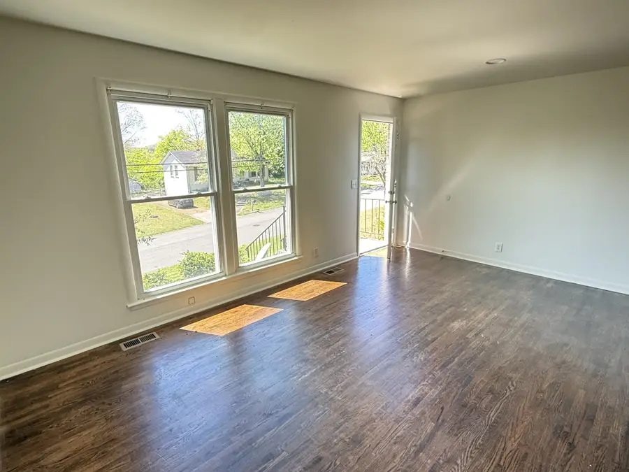 638 Hicks Rd, Nashville, TN 37221 - #3