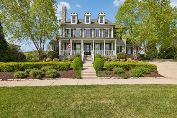 6033 Native Pony Trl, College Grove, TN 37046