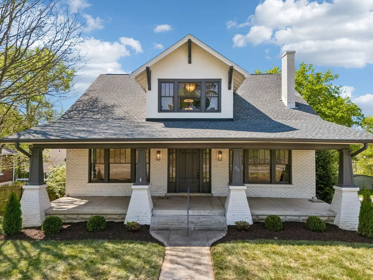 711 W 7th St, Columbia, TN 38401 - #1