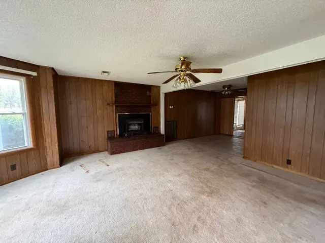 2104 Patricia Dr, Shelbyville, TN 37160 - #2