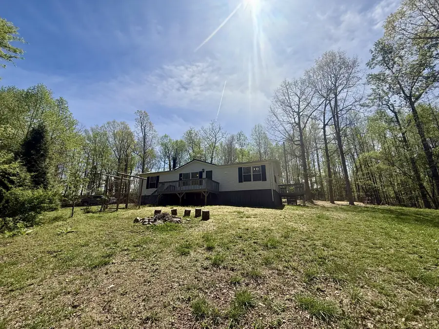 119 W Richview Rd, Cumberland City, TN 37050 - #2