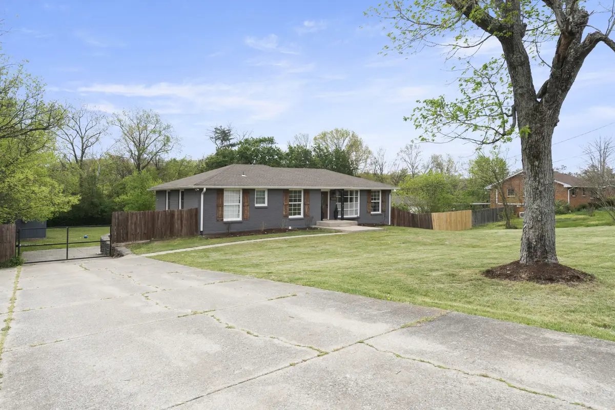 4057 Yoest Dr, Nashville, TN 37207 - #1