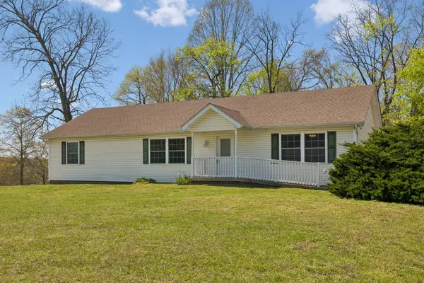 6028 Pleasant Hill Dr, Pleasant View, TN 37146