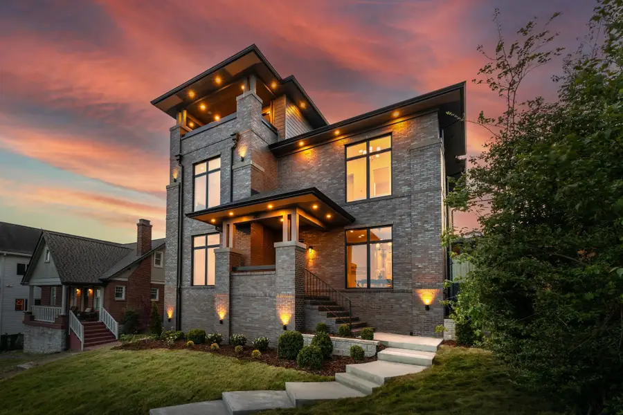 2113 Eastwood Ave, Nashville, TN 37212 - #2