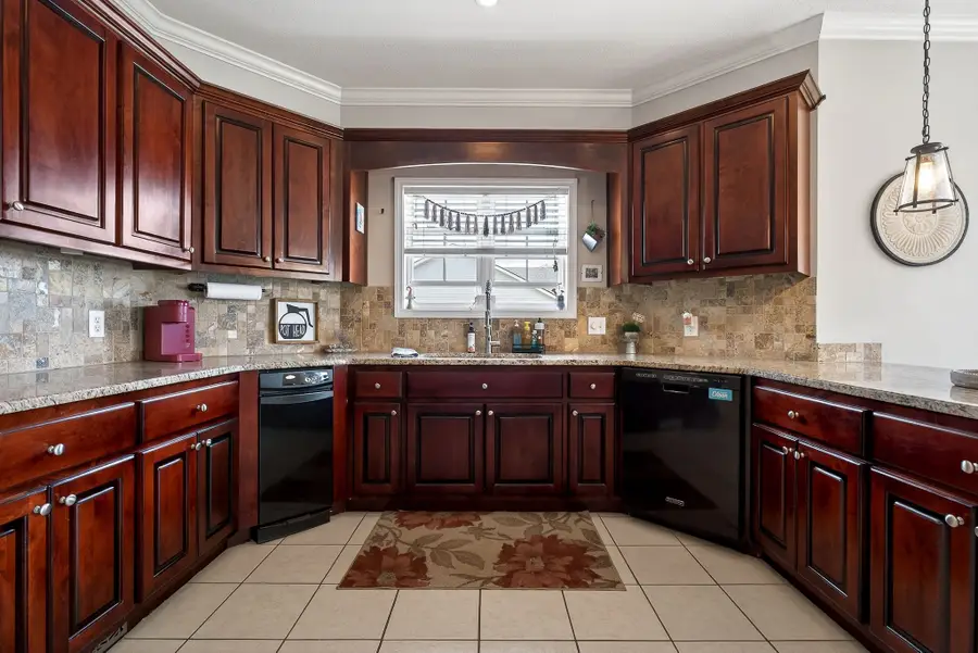 195 Stonegate Dr, Smithville, TN 37166 - #3