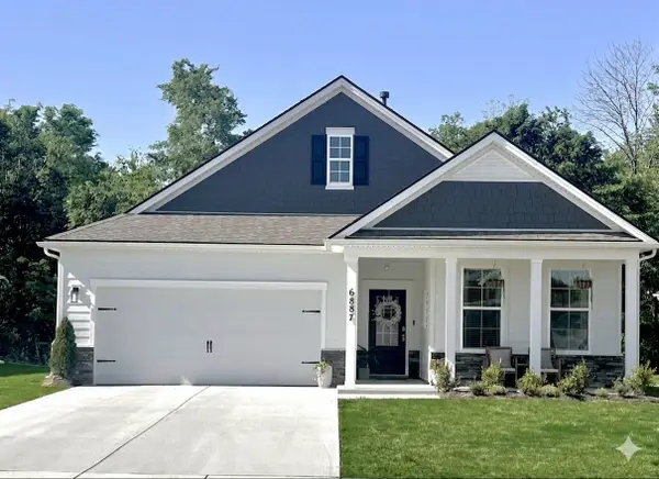 6887 Japonica Ln, White House, TN 37188