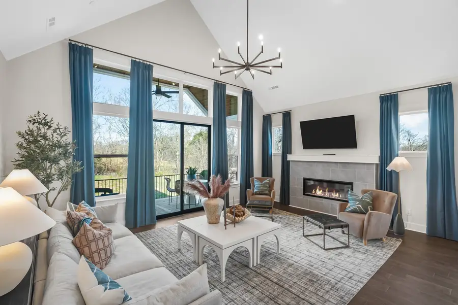 2092 Conductor Ln, Thompsons Station, TN 37179 - #2