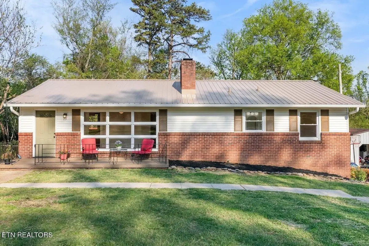 3114 Hazelwood Rd, Knoxville, TN 37921 - #1