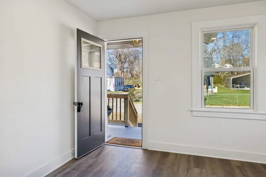 223 Davis Ave, Columbia, TN 38401 - #3