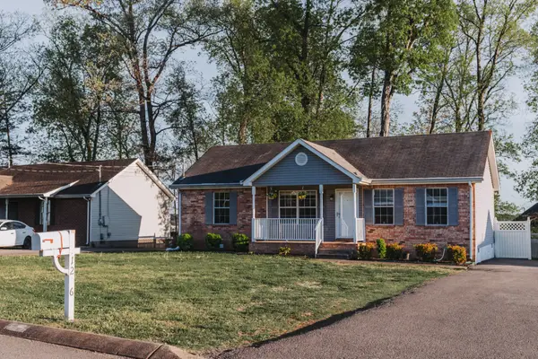 1206 Ledbury Dr, Smyrna, TN 37167