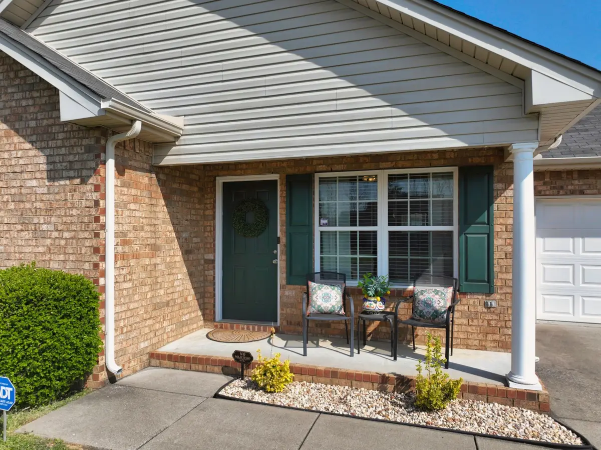 2727 Cliffside Dr, Christiana, TN 37037 - #1