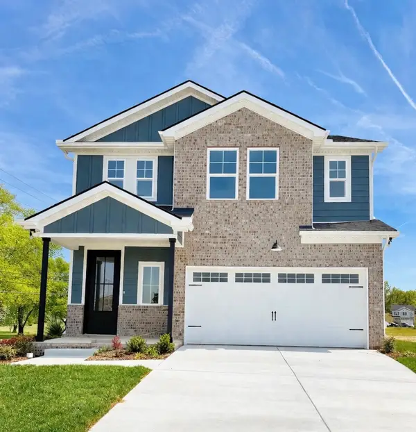 942 Watercourse Court, Nashville, TN 37214