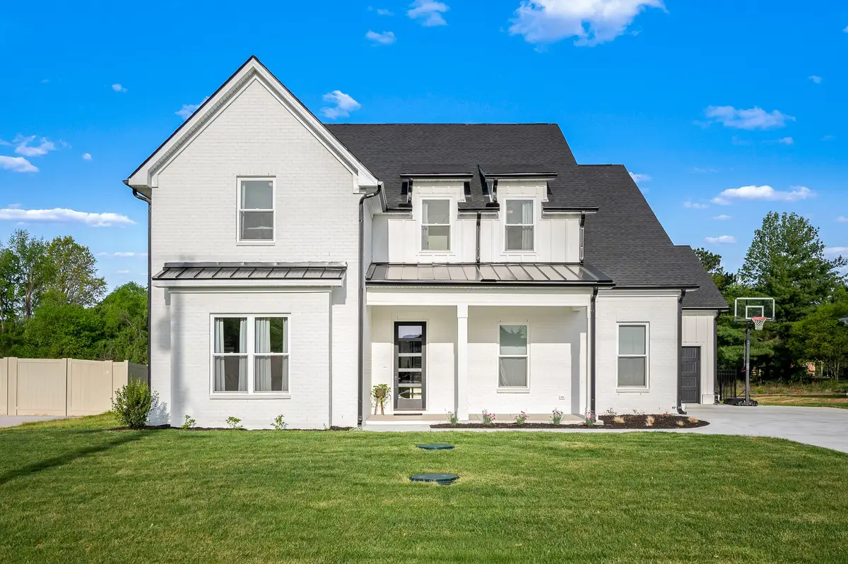 520 Gresham Ln, Murfreesboro, TN 37129 - #1