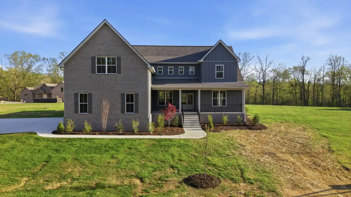 6211 Dyer Rd, Goodlettsville, TN 37072 - #1