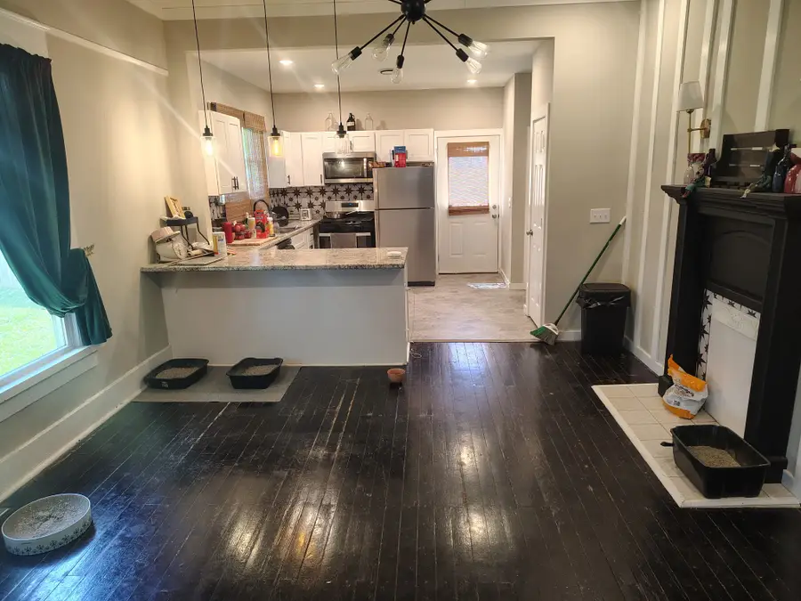 523 W 17th St, Hopkinsville, KY 42240 - #3