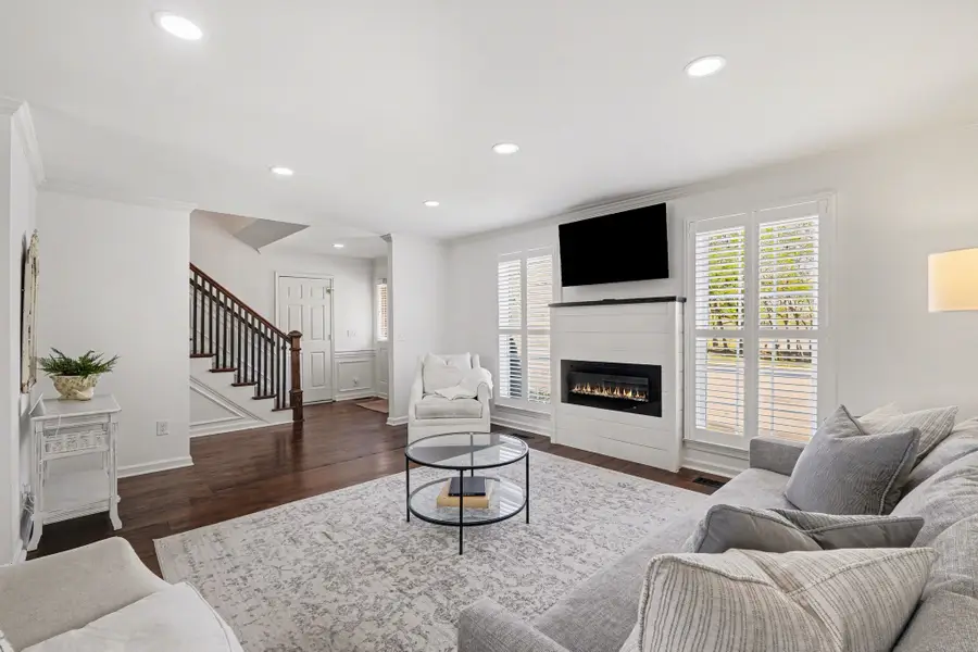 1622 Crystal Lake Dr, Brentwood, TN 37027 - #2