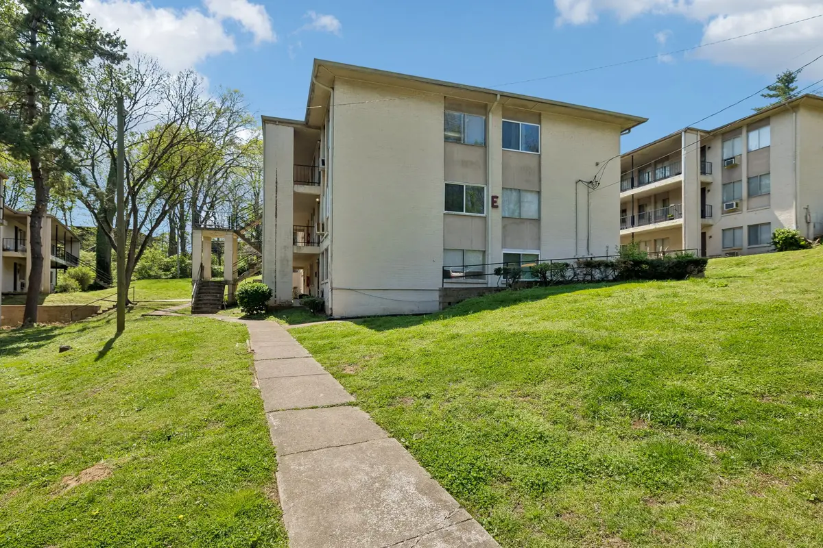 550 Harding Pl #E113, Nashville, TN 37211 - #1