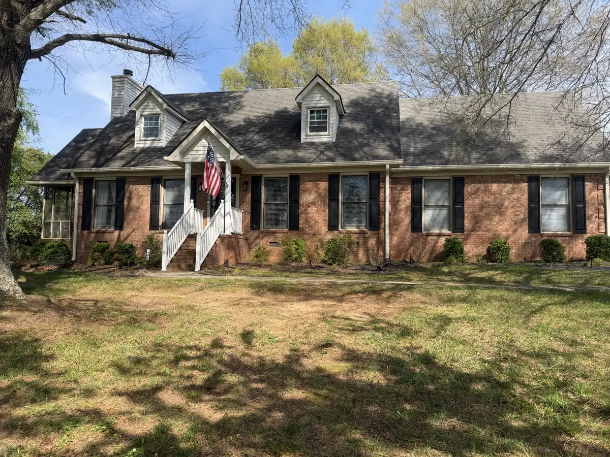 42 Hale Ct, McMinnville, TN 37110 - #1