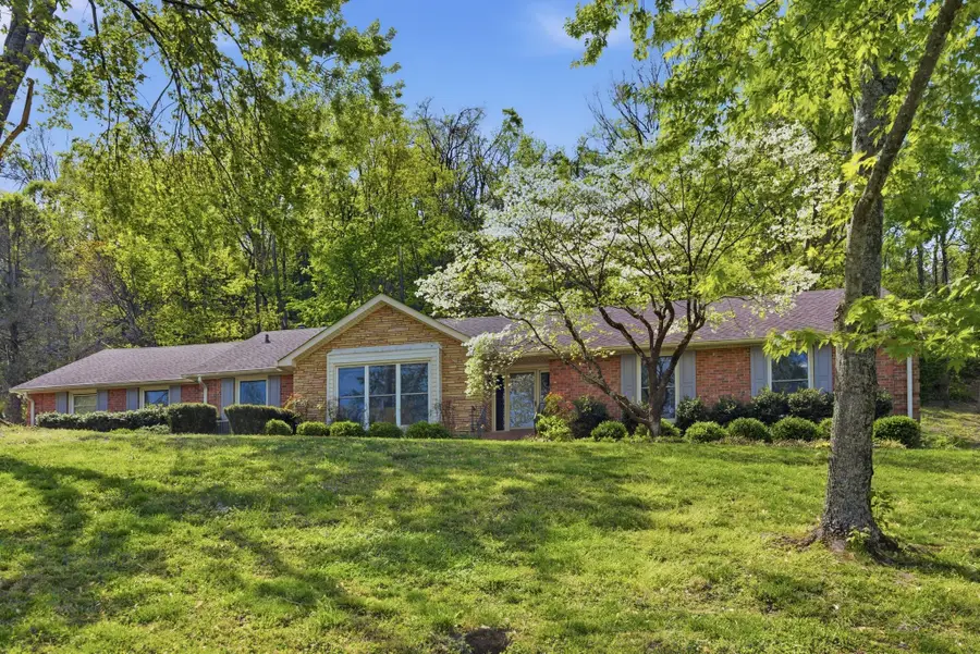 5809 Still Hollow Rd, Nashville, TN 37215 - #2