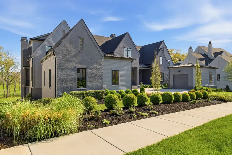 9048 Passiflora Ct, College Grove, TN 37046 - #3